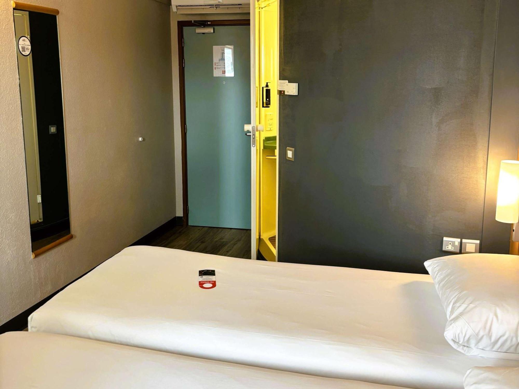 Ibis Carlisle City Centre Екстер'єр фото