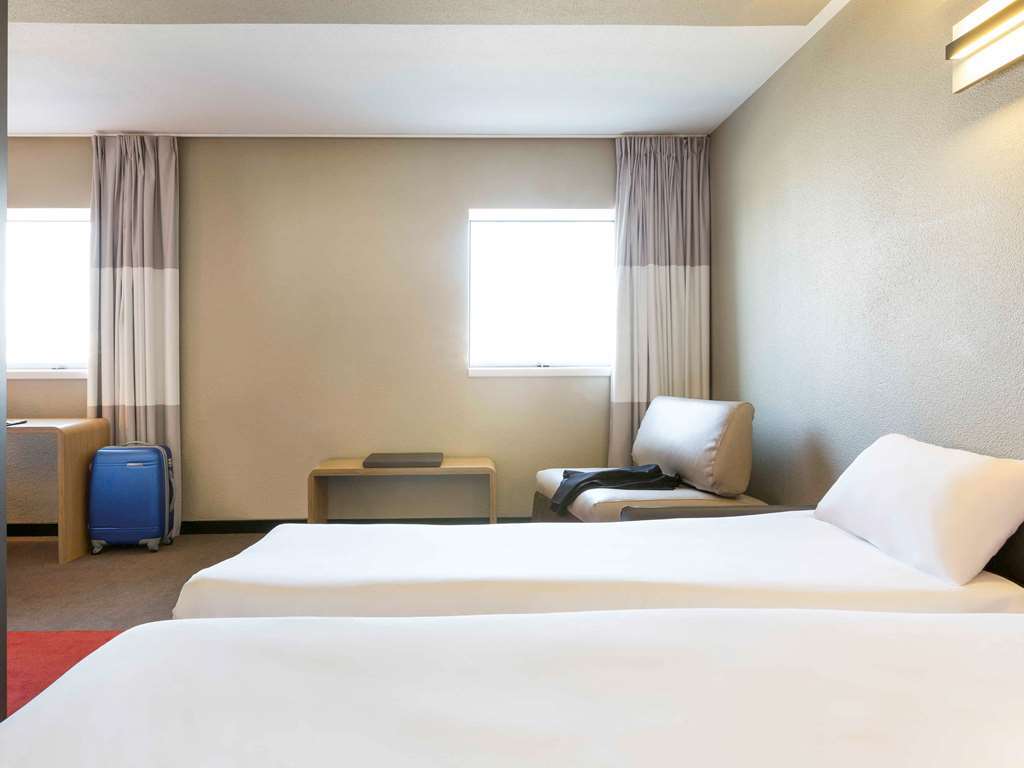 Ibis Carlisle City Centre Номер фото